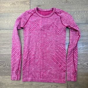 Lululemon Rest Less Pullover. Heathered Berry Rumble, Size 6